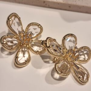 Crystal glass flower earrings | NWOT